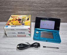 Nintendo 3DS Aqua Blue Console With Charger 3 Ds Games - Tested