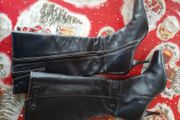 New Clarks boots size 7