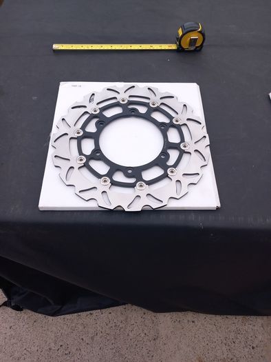 Yamaha R1 Brake Discs