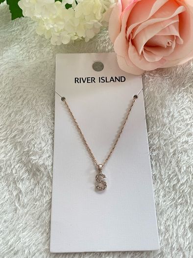 River Island Rose Gold Initial S Necklace Brand New With Tags Diamante Pendant