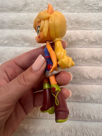 My Little Pony Equestria Girls Minis Fall Formal School Dance Applejack Used Please see photos