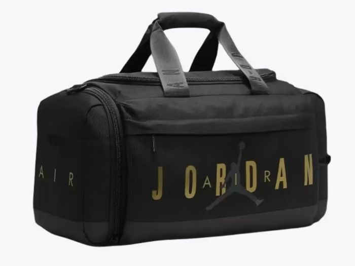 Nike Air Jordan shoulder Duffle travel training gym Large Bag 69L Black brand new with tag