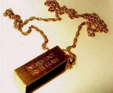 Vintage Hallmarked 9ct Gold Pendant & Chain
