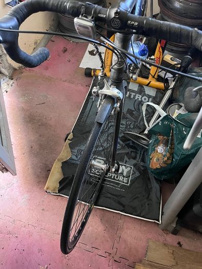 trek 1000 SL 56 frame turbo trainer included