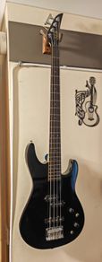 Aria Pro II SLB Series 2 in Excellent Condition with hard case