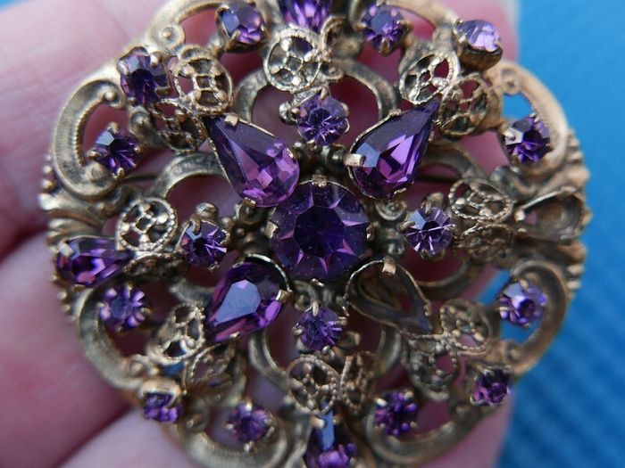 Vintage Brooch