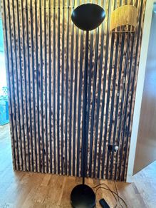 Floor lamp