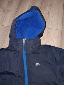 x2 Bundle - Trespass Tres-Shield Weather Proof & Wind Proof Jacket - Size - 6-7 Years - RRP - 67.00 - Open To Offers!! & Now Added - Scarf