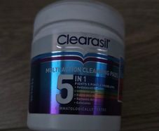 Clearasil Multi-Action 5-in-1 Cleansing Pads Unopened