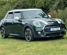 Mini Cooper S JCW 2.0 turbo 5 door