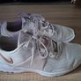 Running shoes Image 3