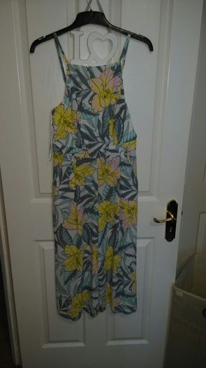 Bnwt New Look Jumpsuit.