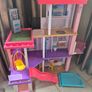 barbie house Image 3
