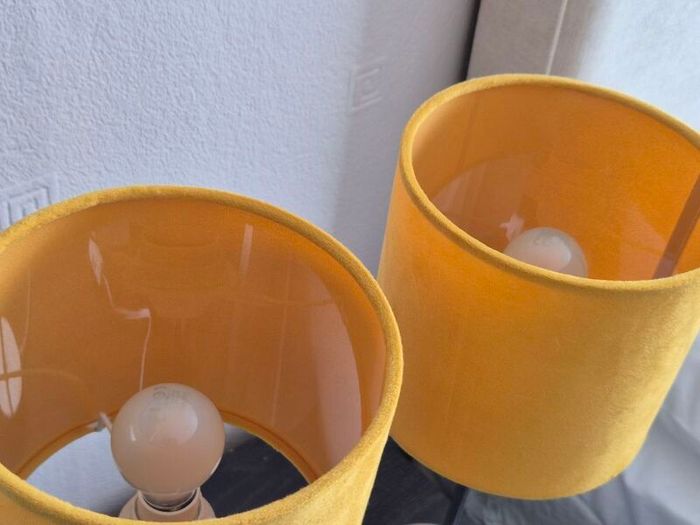 Bedside table lamps