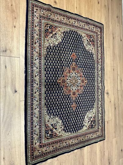 P.ersian Rug Blue Sarok ( 200 x 131cm) (SASml)