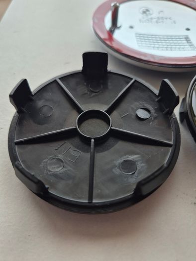 Full set of BMW black carbon fibre caps/badges (E Series) FREE POST