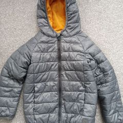 boy's jacket. Age 4/5.height 110cm