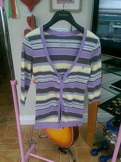 10  Euro Each.Size 12