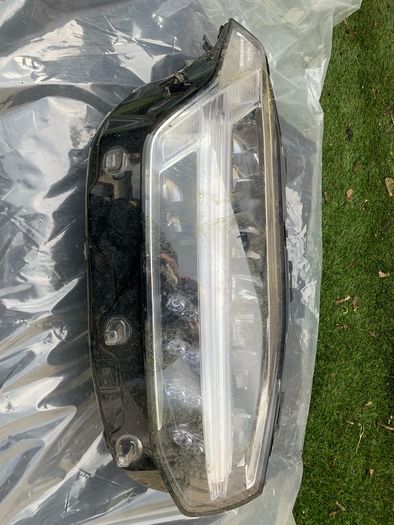 2018 Volvo xc90 headlight LED