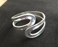 cuff bangle