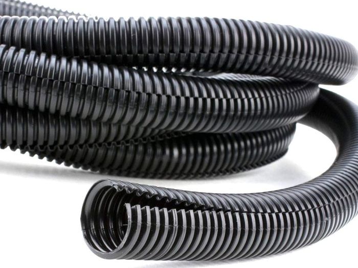 Corrugated Wire Tube Cable Protection Pipe Slit Flexible Car Tubing/Trunking (Inner 4.5mm, 5 Metres)