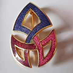 Vintage enamel brooch