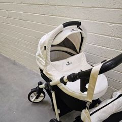venicci pram