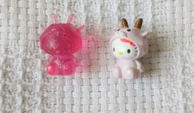 Hello Kitty Costume Collection Series Figures / Figurines / Small Cake Toppers