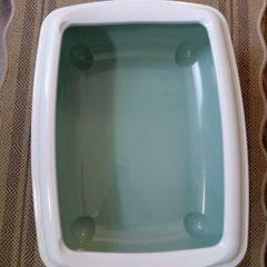 Cat litter tray