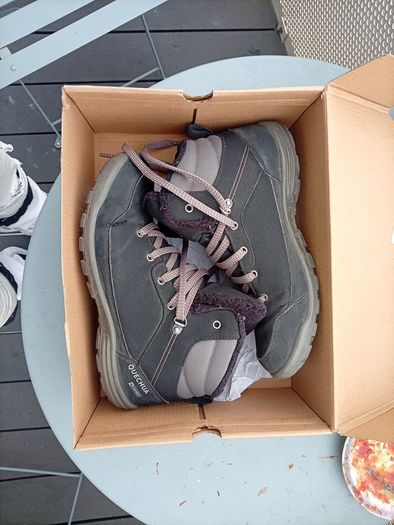 waterproof shoes 37 size