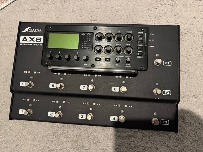Fractal Audio AX8 Excellent Condition