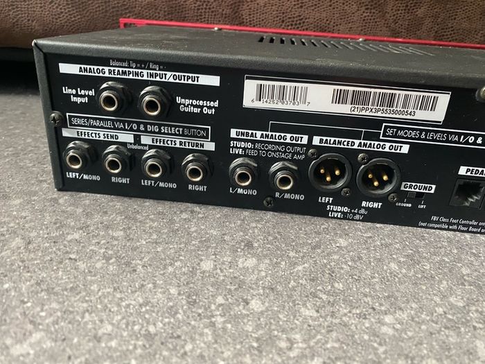 Line6 Pod XT Pro Rackmount Guitar Multi-Effects Processor Electric Guitar Line 6
