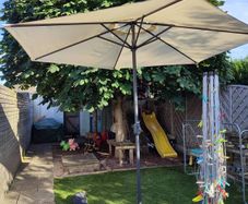Garden parasol / Garden umbrella and base