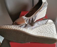 Wonders shoes
