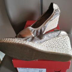 Wonders shoes