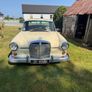 Vintage Mercedes W110  190c Image 2