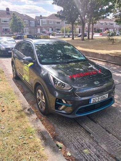 Taxi to rent - Kia ENiro Electric - 465 KMS RANGE