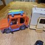 Bluey caravan playset with friends Image 2
