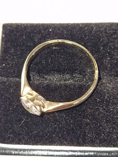 9ct gold ring