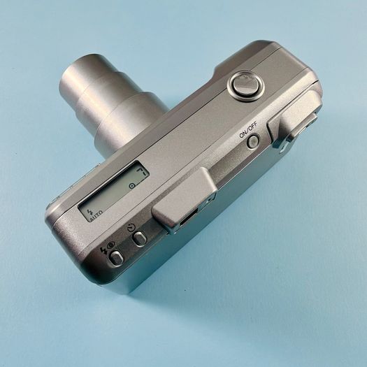 Minolta Riva Zoom 115