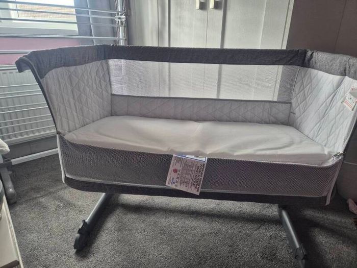next to me cot free
