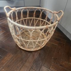 Free basket