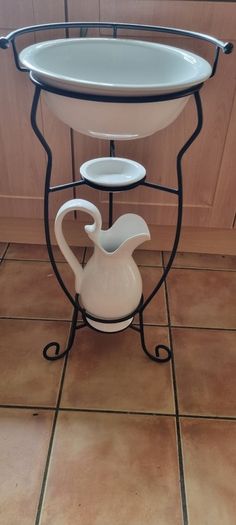 Vintage washbasin on a metal stand