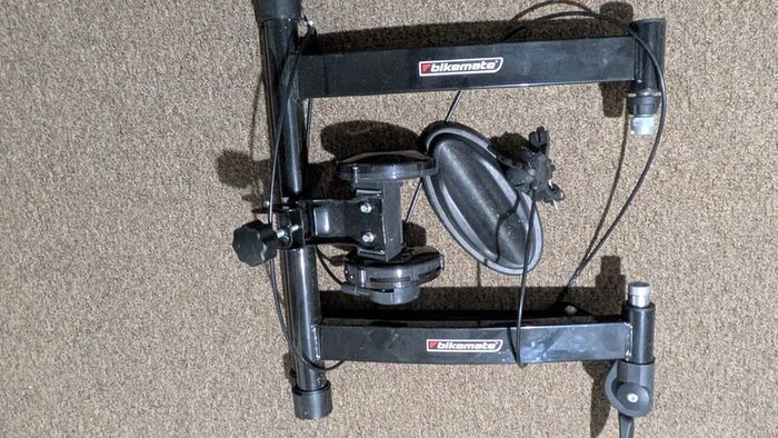 Indoor bike trainer