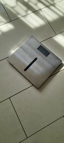 Weight scales