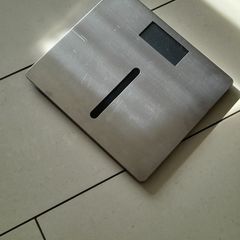 Weight scales