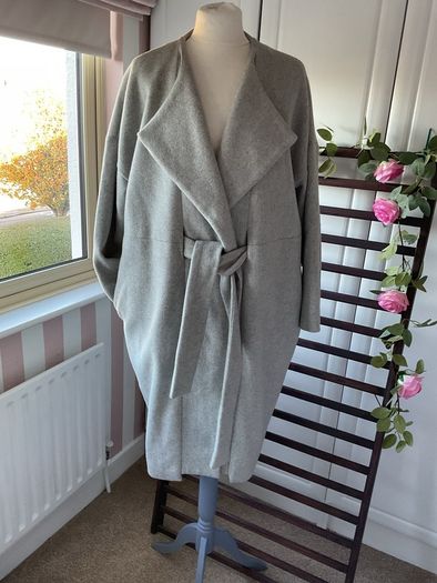 coat Paisie grey coat with tie belt oversized size 10