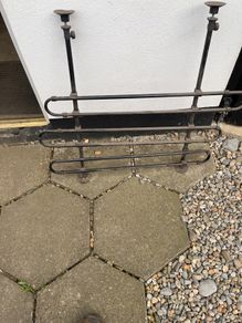 dog guard