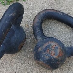 hand weights2 X 4KG