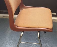 Set of 6 Vintage 1970s mid Century Style Retro Chairs